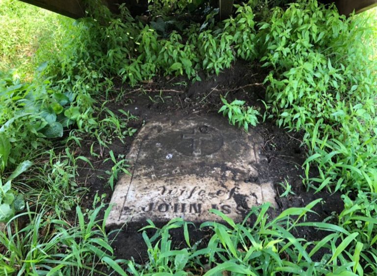 Tennessee Ghost Stories: The Mysterious Headstone of Tennessee Iss