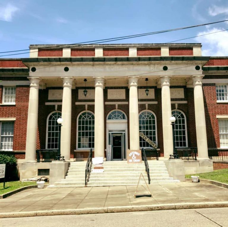 Tennessee Ghost Stories: The Old Shelbyville Post Office
